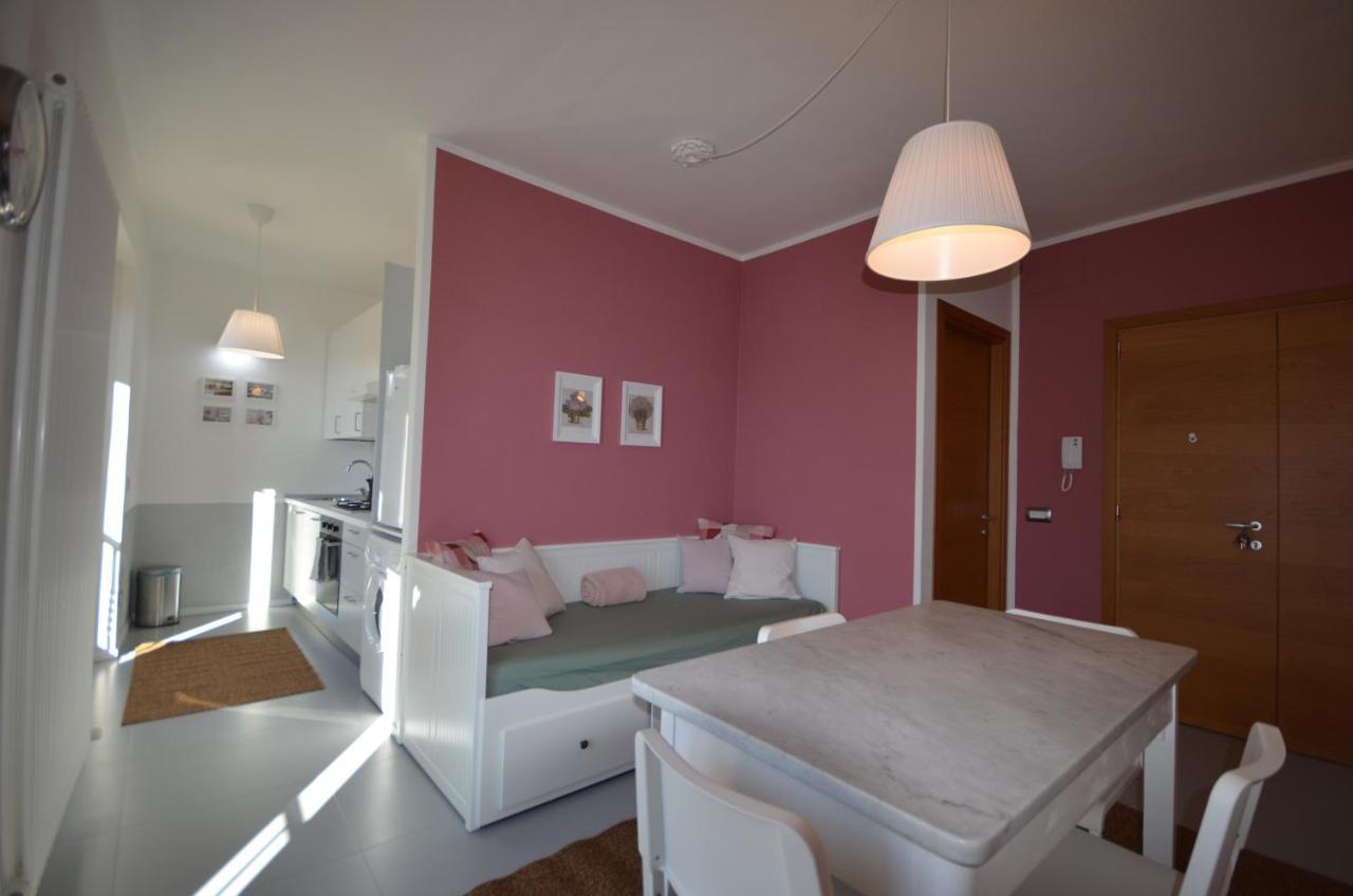 Varennahouse Lory Apt Esterno foto