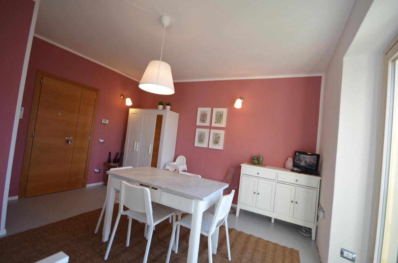 Varennahouse Lory Apt Esterno foto