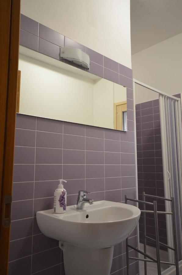 Varennahouse Lory Apt Esterno foto